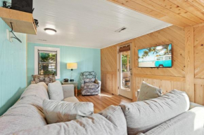 7147 Geris Place 11A 200ft to Beach